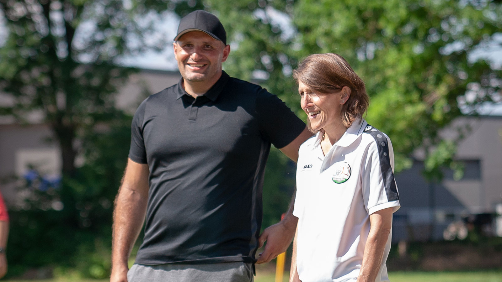 Das neue FSV-Trainergespann Sammy Messalkhi und Britta Hainke. (Foto: Dennis Seelige / FSV Gütersloh 2009)