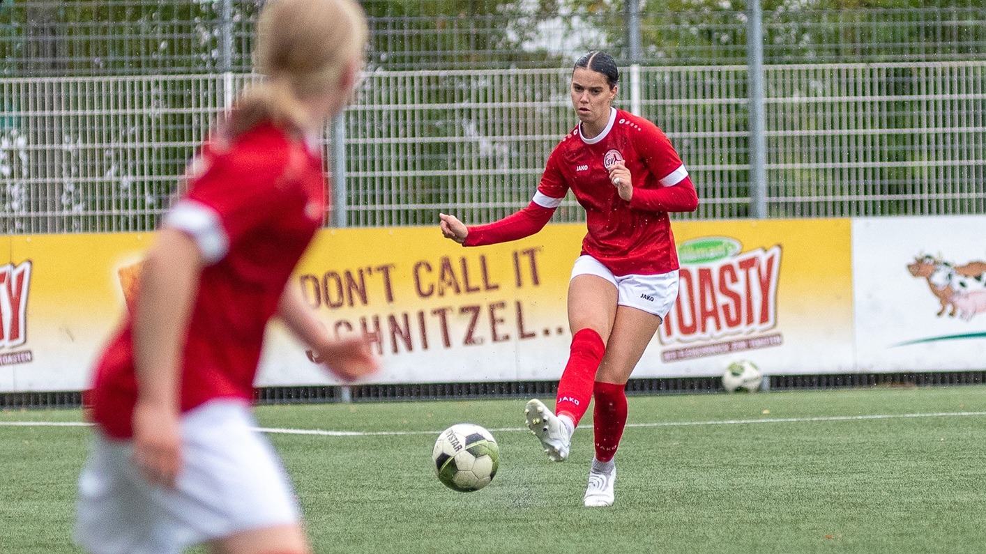 FSV II Abwehrspielerin Chiara Tappe. (Foto: Boris Kessler / FSV Gütersloh 2009)
