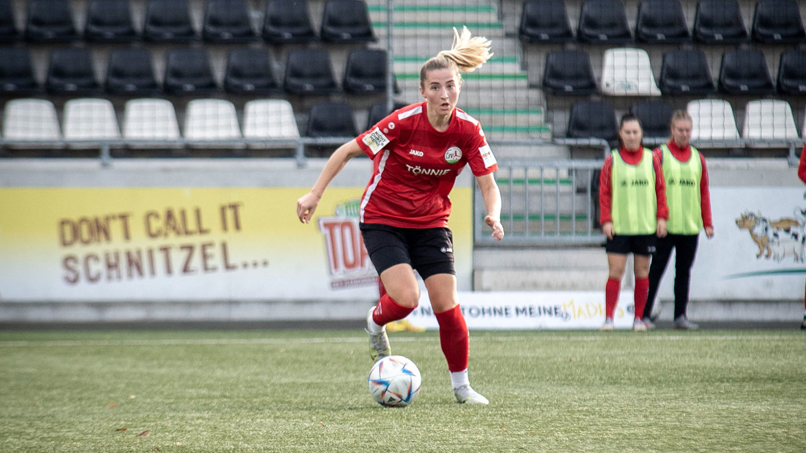 FSV-Mittelfeldspielerin Demi Pagel (Foto: Dennis Seelige / FSV Gütersloh 2009)