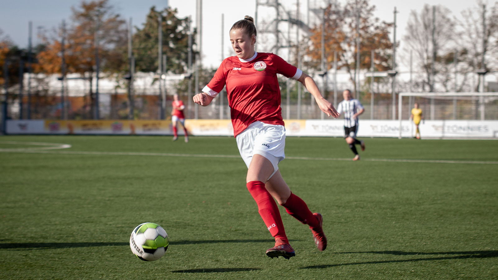 Julia Gärtner, Mittelfeldspielerin der 2. Mannschaft des FSV Gütersloh. (Foto: Dennis Seelige / FSV Gütersloh 2009)