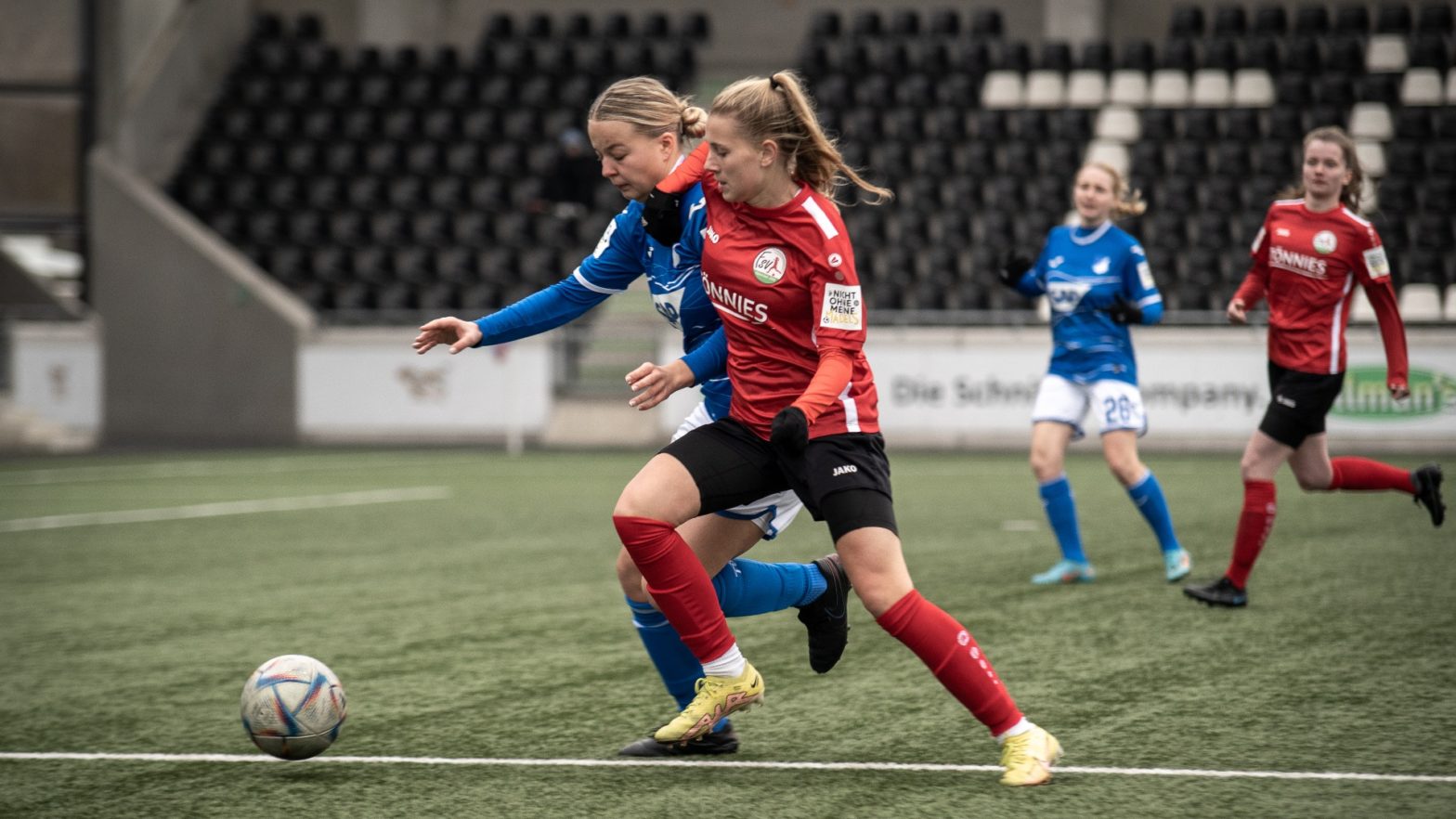 FSV-Mittelfeldspielerin Emilia Deppe und Team erwartet eine spannende Rückrunde in der 2. Frauen-Bundesliga. (Foto: Dennis Seelige / FSV Gütersloh 2009)