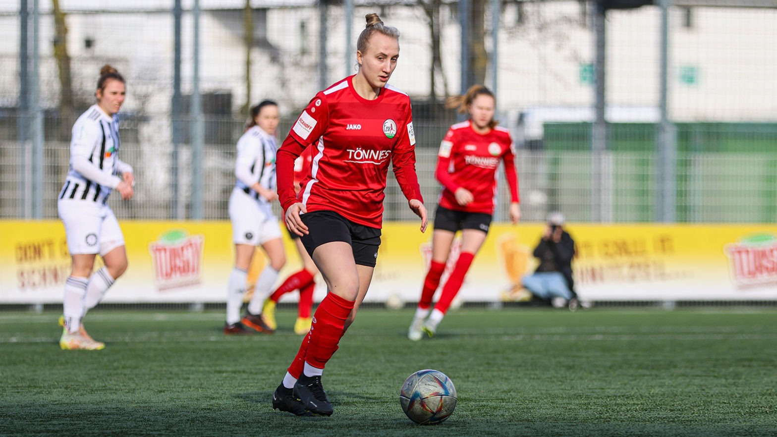 FSV-Allrounderin Paula Reimann (Foto: Marina Brüning / FSV Gütersloh 2009)