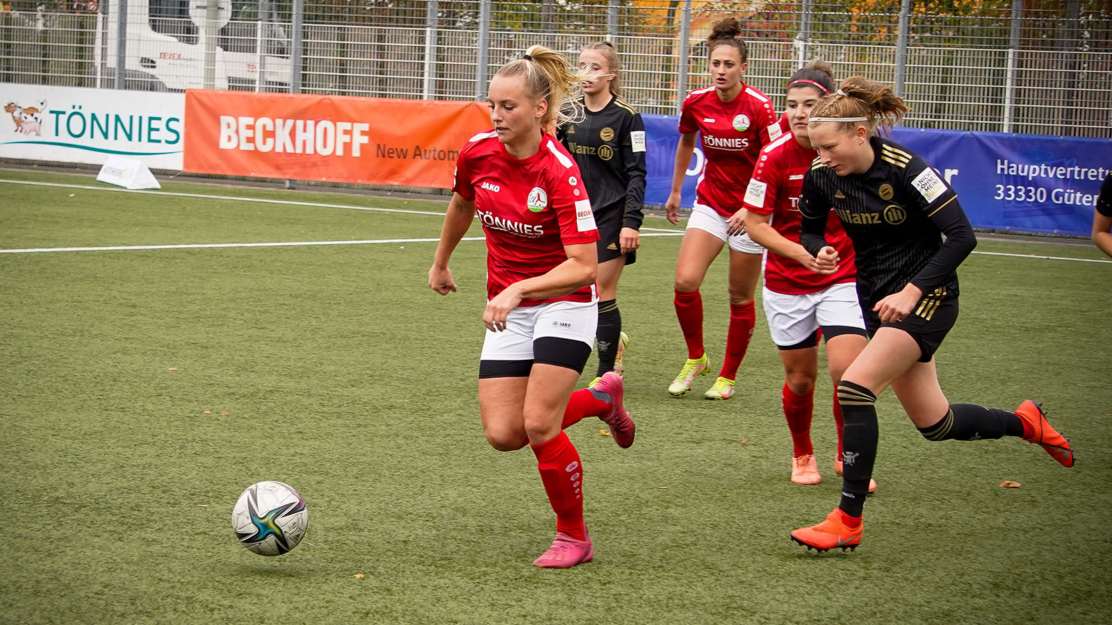 Celina Baum im Heimspiel gegen den FC Bayern München II in der Saison 2021/22. (Foto: Dennis Seelige / FSV Gütersloh 2009)
