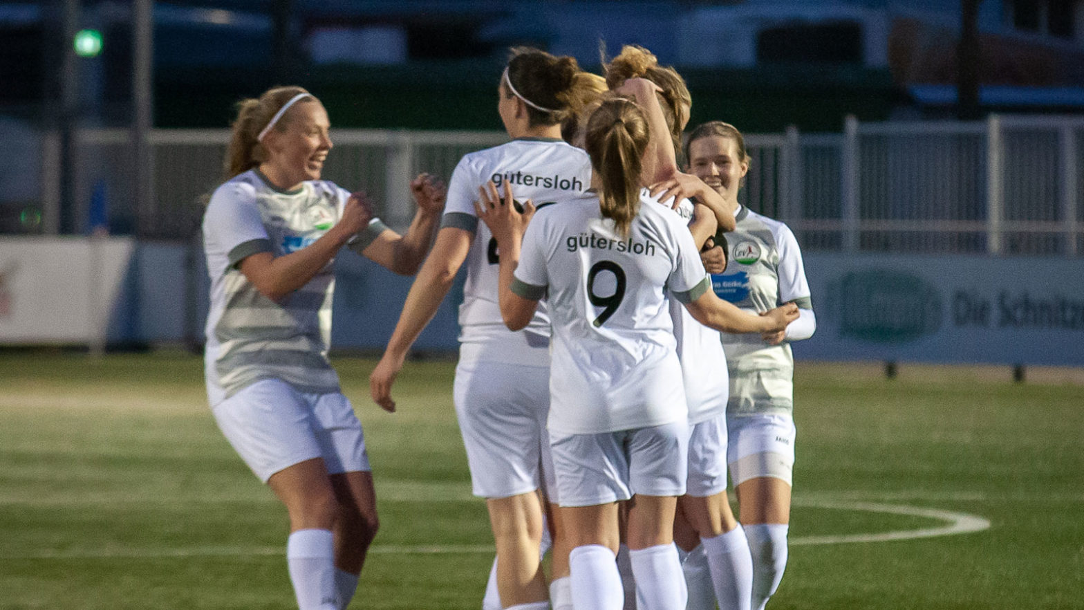 Gegen Bochholt konnte die 2. Mannschaft des FSV zweimal jubeln. (Foto: Dennis Seelige / FSV Gütersloh 2009)