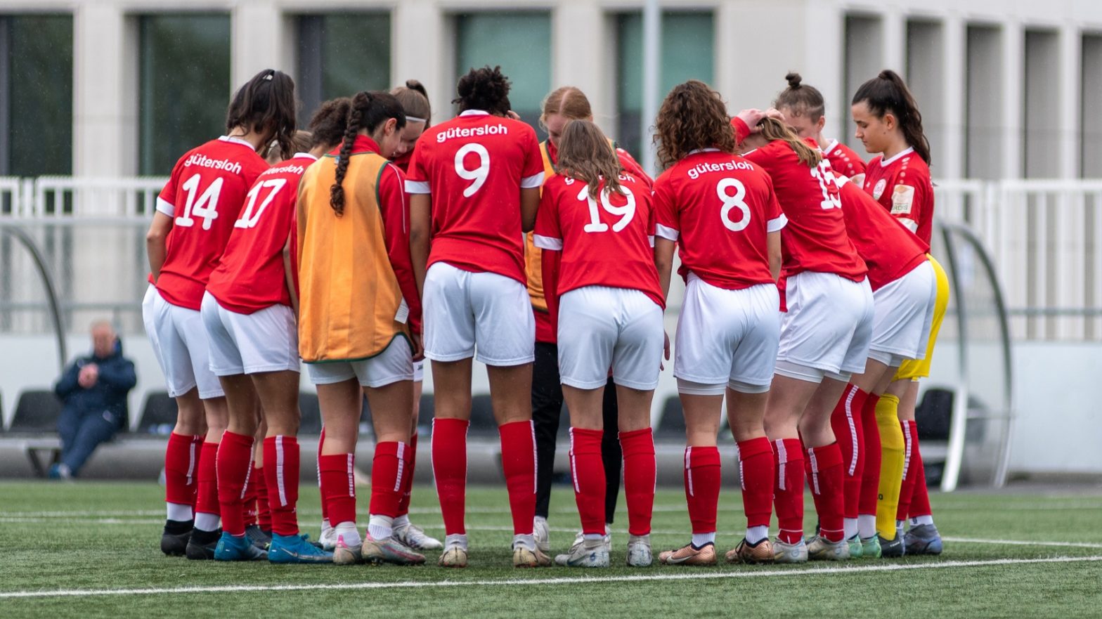 Die B-Juniorinnen des FSV Gütersloh. (Foto: Boris Kessler / FSV Gütersloh 2009)
