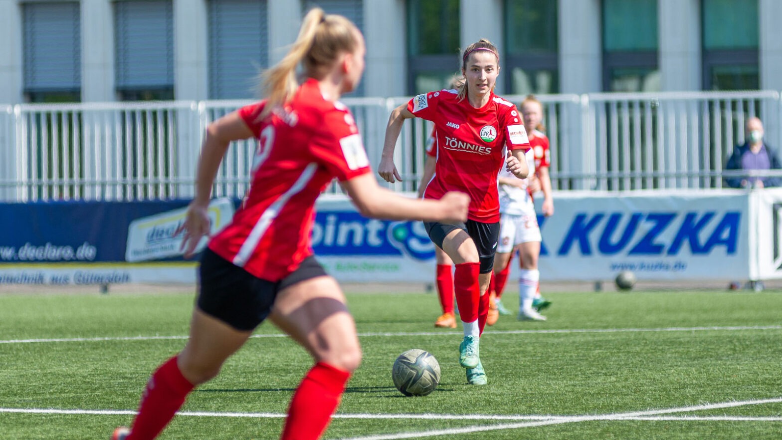 FSV-Mittelfeldspielerin Demi Pagel (Foto: Boris Kessler / FSV Gütersloh 2009)