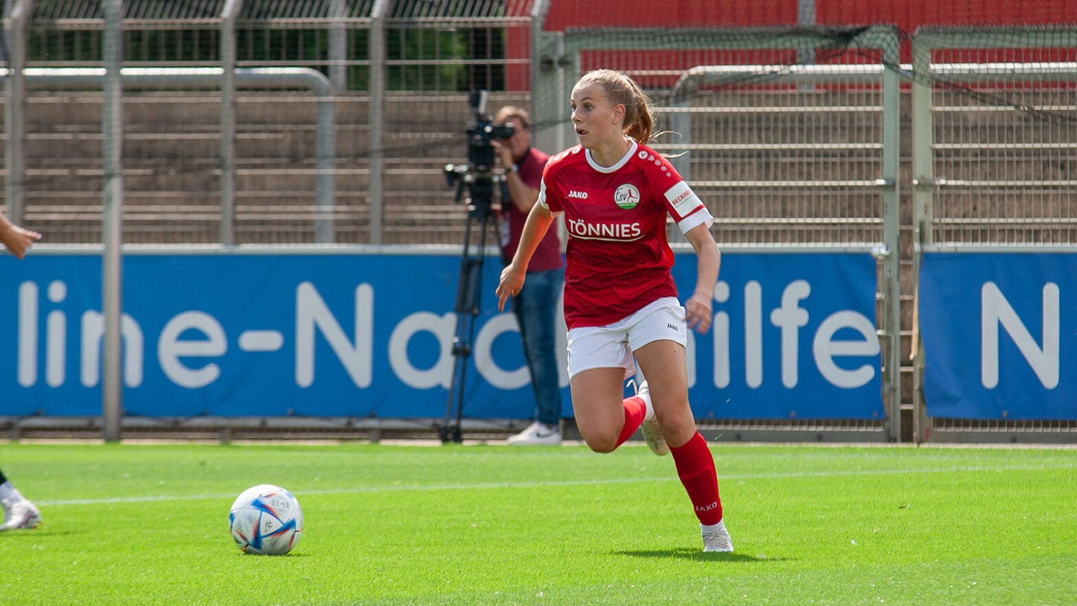 FSV-Mittelfeldspielerin Emilia Deppe (Foto: Dennis Seelige / FSV Gütersloh 2009)