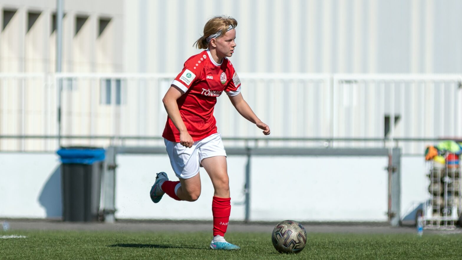 FSV-Nachwuchsspielerin Antonia Schön (Foto: Boris Kessler / FSV Gütersloh 2009)