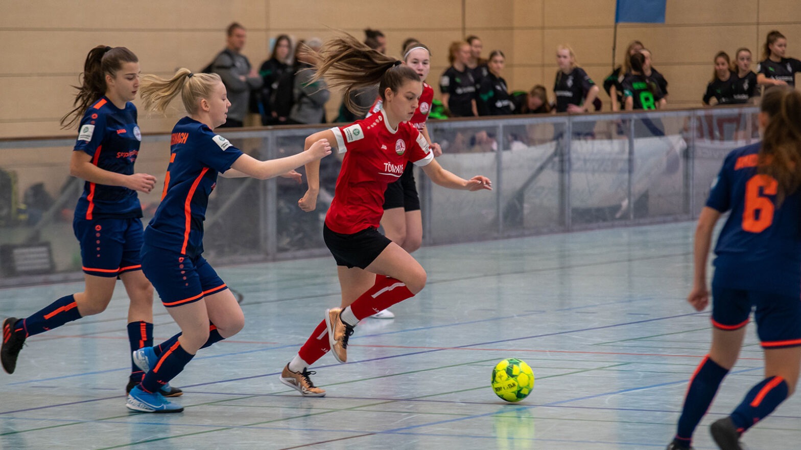Packender "Budenzauber" beim Gütersloher Hallenmasters. (Foto: Dennis Seelige / FSV Gütersloh 2009)