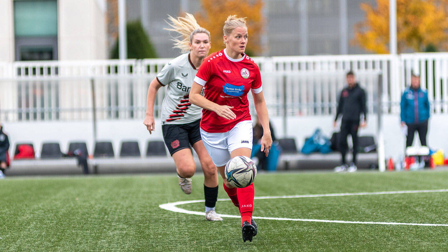 Lena Lückel im Einsatz für das Perspektivteam des FSV Gütersloh. (Foto: Boris Kessler / FSV Gütersloh 2009)