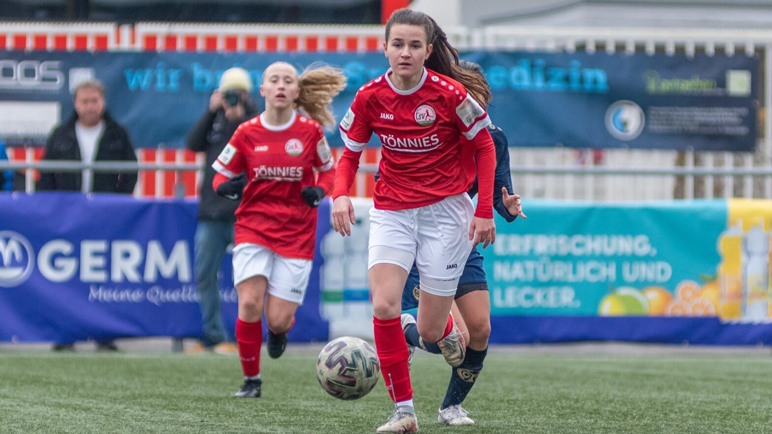 FSV U17-Spielerin Nova Wicke (Foto: Boris Kessler / FSV Gütersloh 2009)