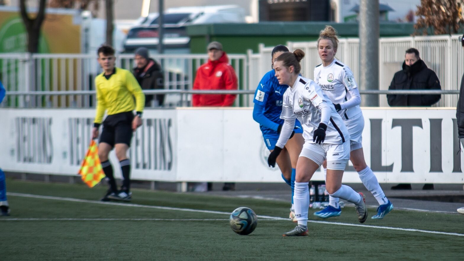 Leandra Kammermann im Einsatz für den FSV Gütersloh. (Foto: Dennis Seelige / FSV Gütersloh 2009)