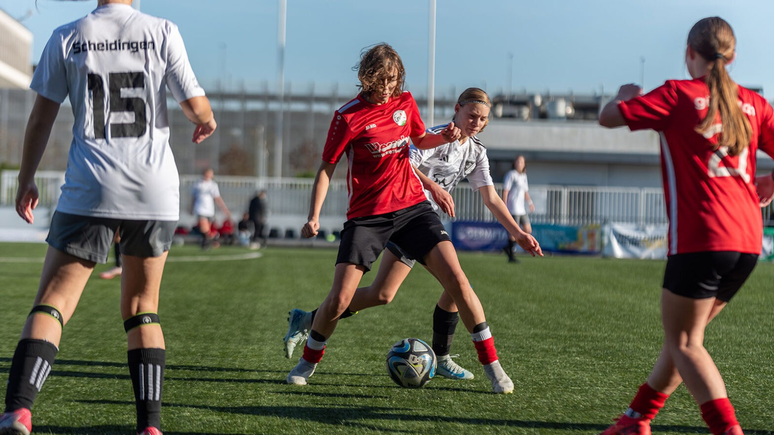 Heimsieg in der B-Juniorinnen-Westfalenliga: Die U16 des FSV holt drei Punkte gegen SuS Scheidingen. (Foto: Boris Kessler / FSV Gütersloh 2009)