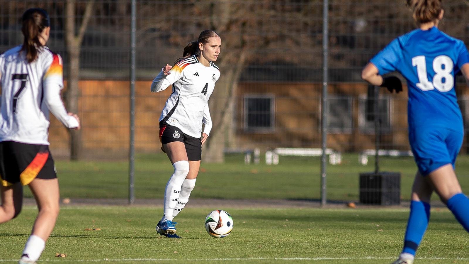 Starker Auftritt für die U19-Nationalmannschaft: FSV-Verteidigerin Merle Hokamp. (Foto: Dennis Seelige / FSV Gütersloh 2009)