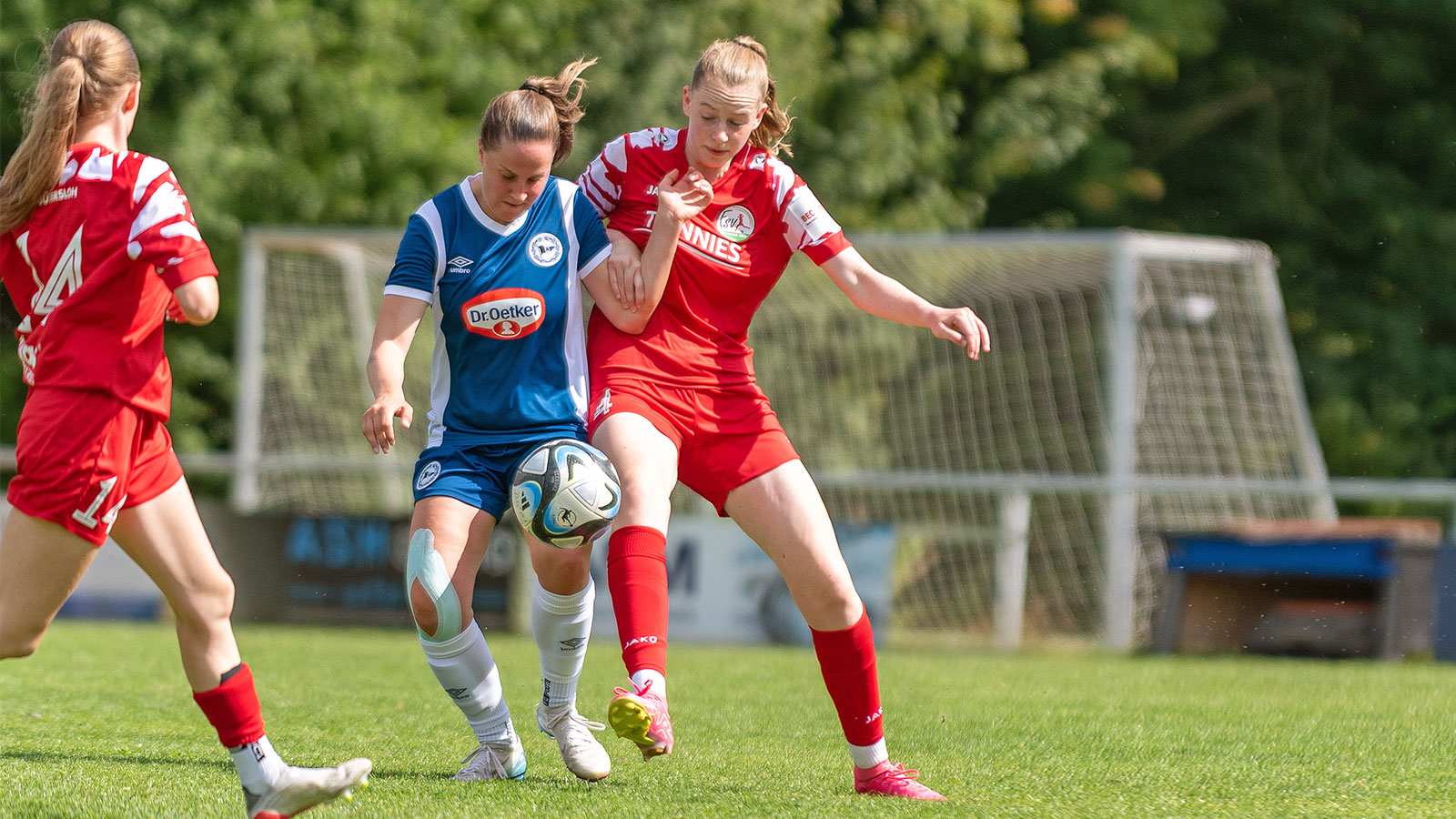 Emma Bendix im Testspiel gegen den DSC Arminia Bielefeld. (Foto: Boris Kessler / FSV Gütersloh 2009)