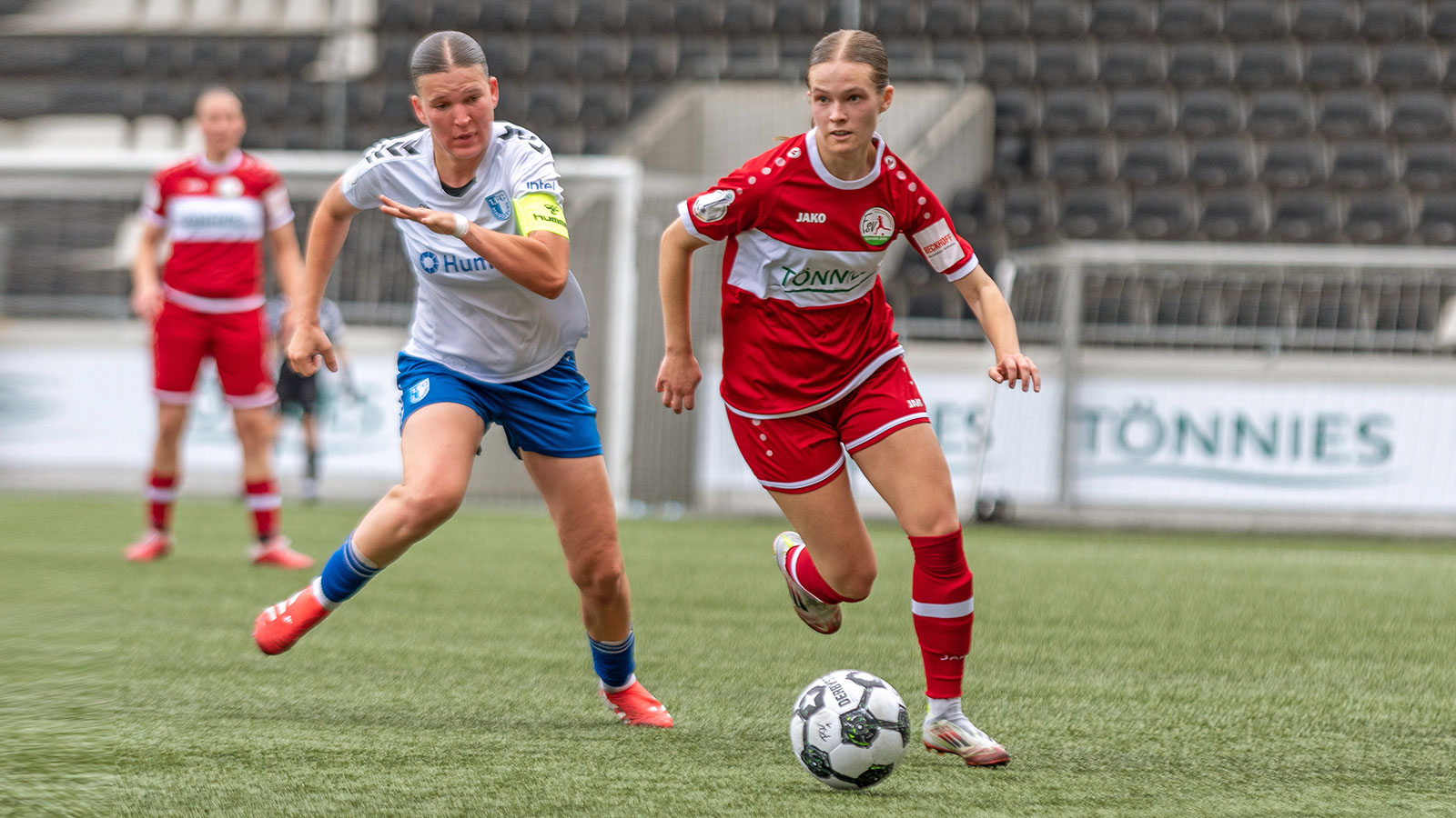 Leandra Kammermann in der DFB-Pokal-Play-off-Partie gegen den 1. FC Magdeburg. (Foto: Boris Kessler / FSV Gütersloh 2009)