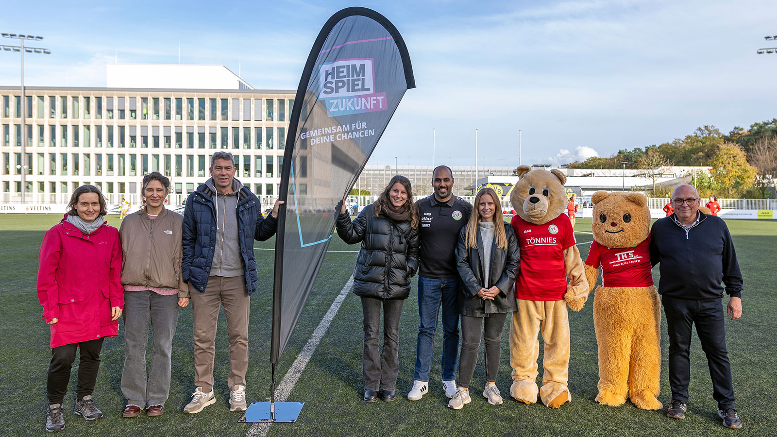 „Matchday meets Beruf“: Erfolgreicher Auftakt für „Heimspiel Zukunft“ beim FSV Gütersloh. (Foto: Dennis Seelige / FSV Gütersloh 2009)