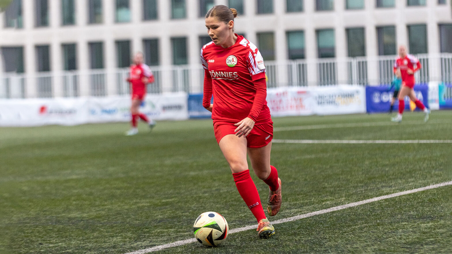 FSV-Angreiferin Pauline Berning (Foto: Boris Kessler / FSV Gütersloh 2009)