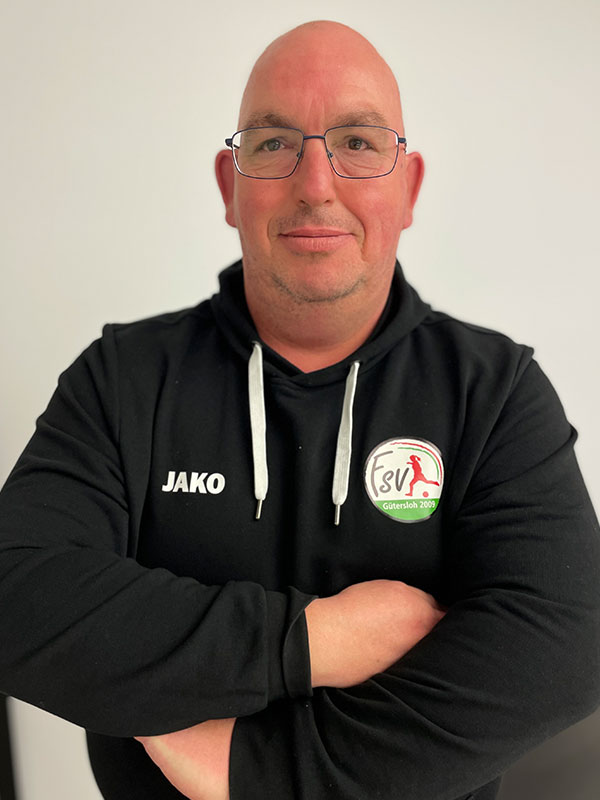 Mark Oliver Stricker