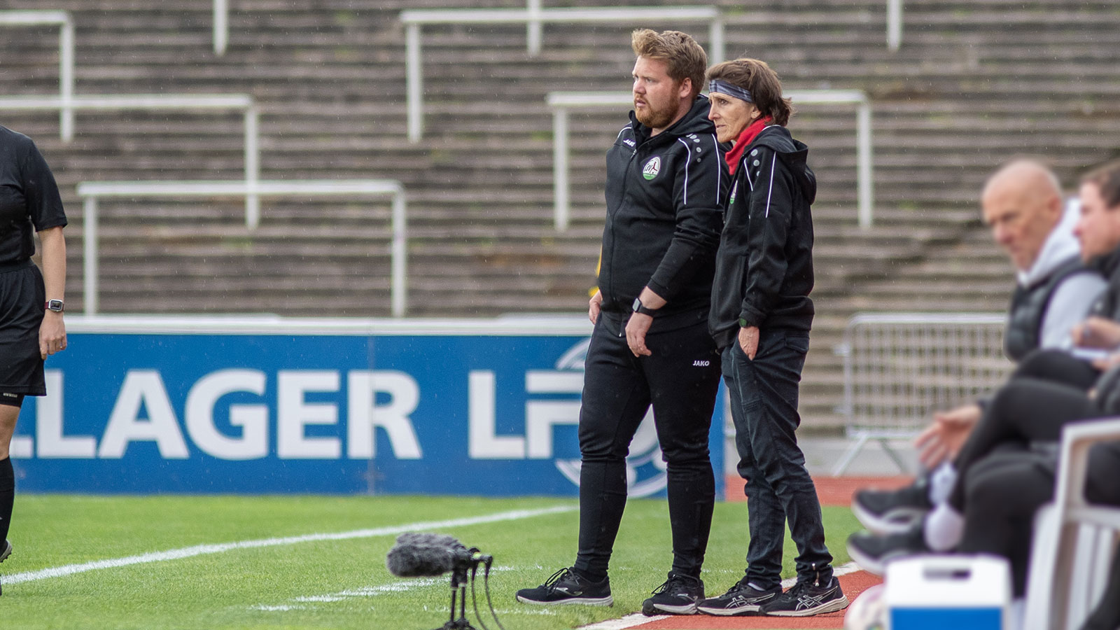 Britta Hainke (re.) bleibt Cheftrainerin, Daniel Schiewe (li.) verstärkt das Trainerteam. (Foto: Dennis Seelige / FSV Gütersloh 2009)