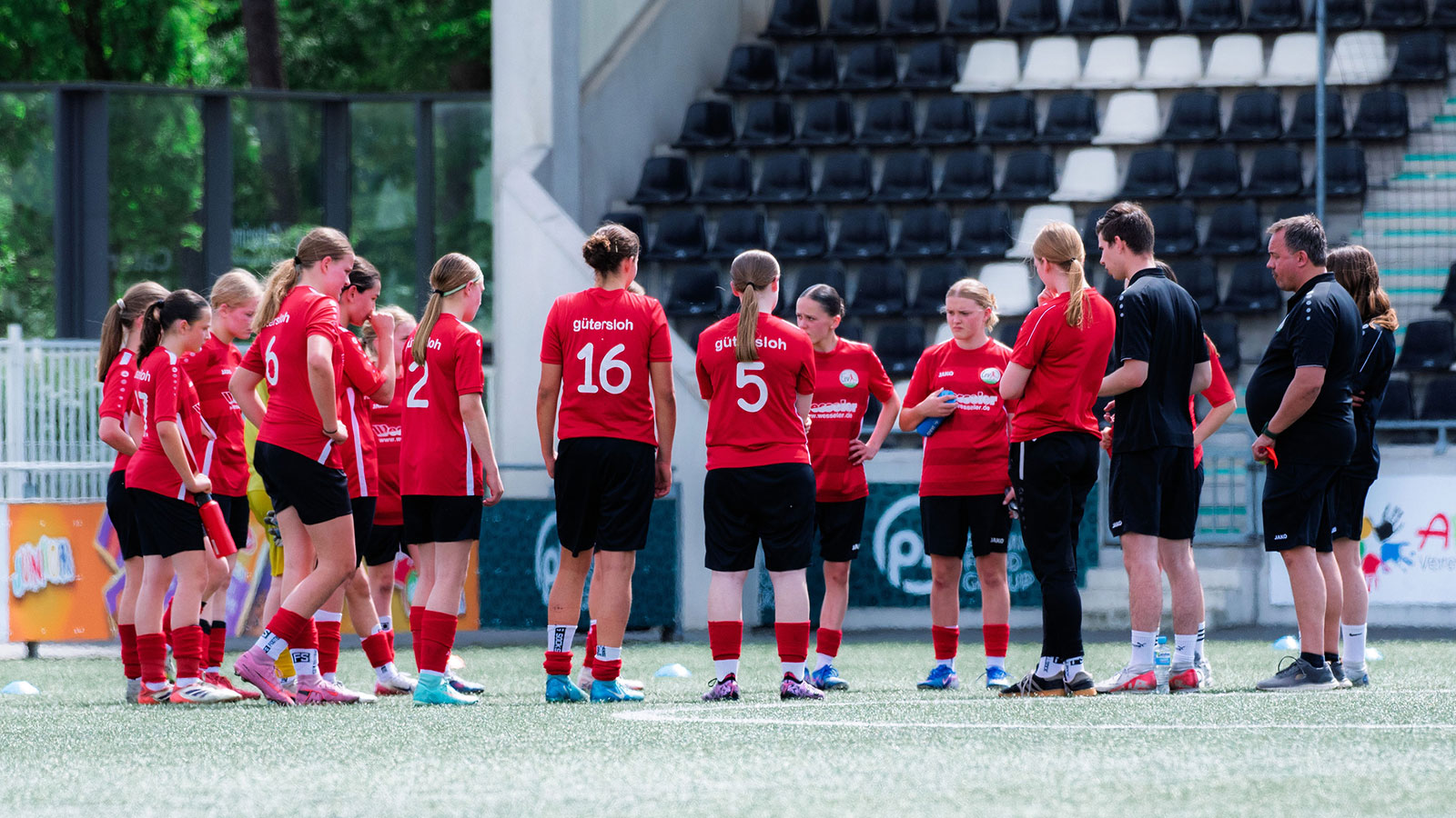 Die U16-Juniorinnen des FSV Gütersloh. (Foto: Tobias Keuter / FSV Gütersloh 2009)