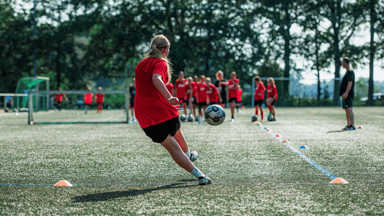 Sichtungstraining des FSV Gütersloh für die U13, U15, U16 und U17 am 15. November in der Tönnies-Arena